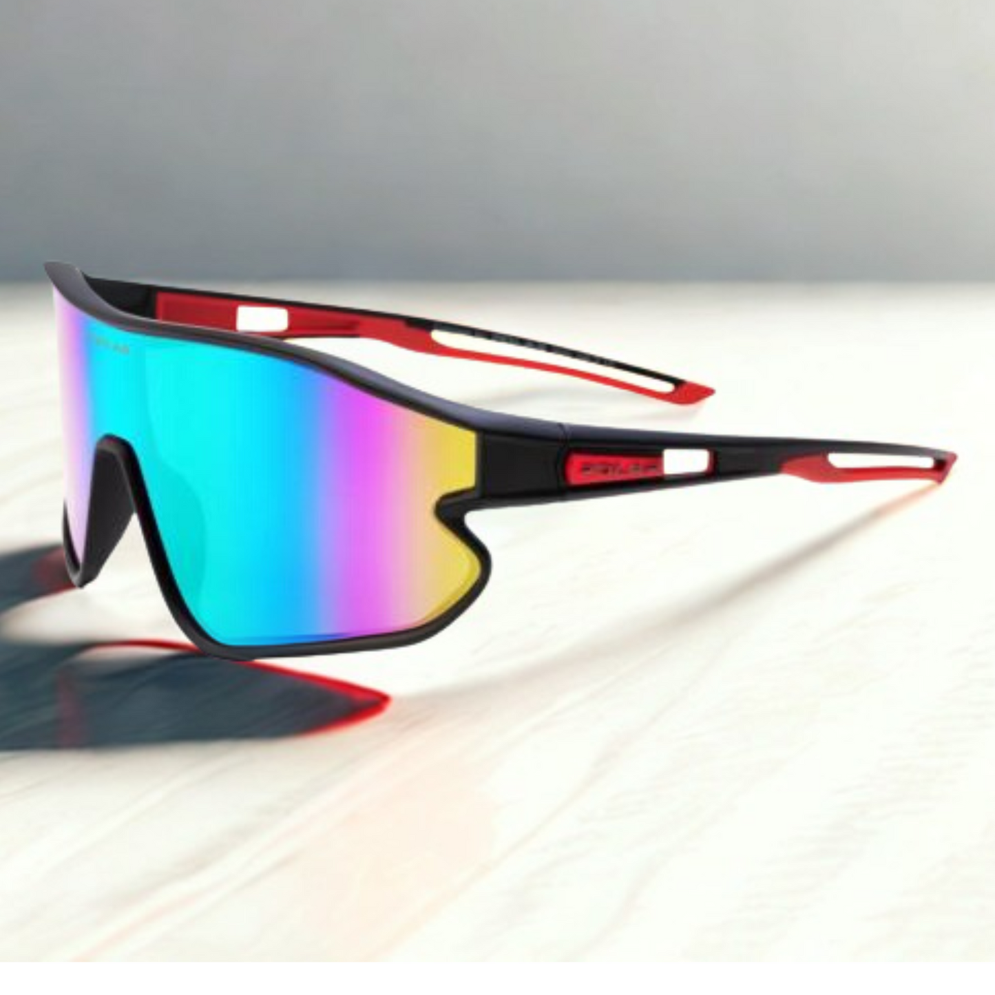 Vista lateral de gafas Polar RUN con estructura envolvente y estilo moderno para actividades al aire libre en Calvià