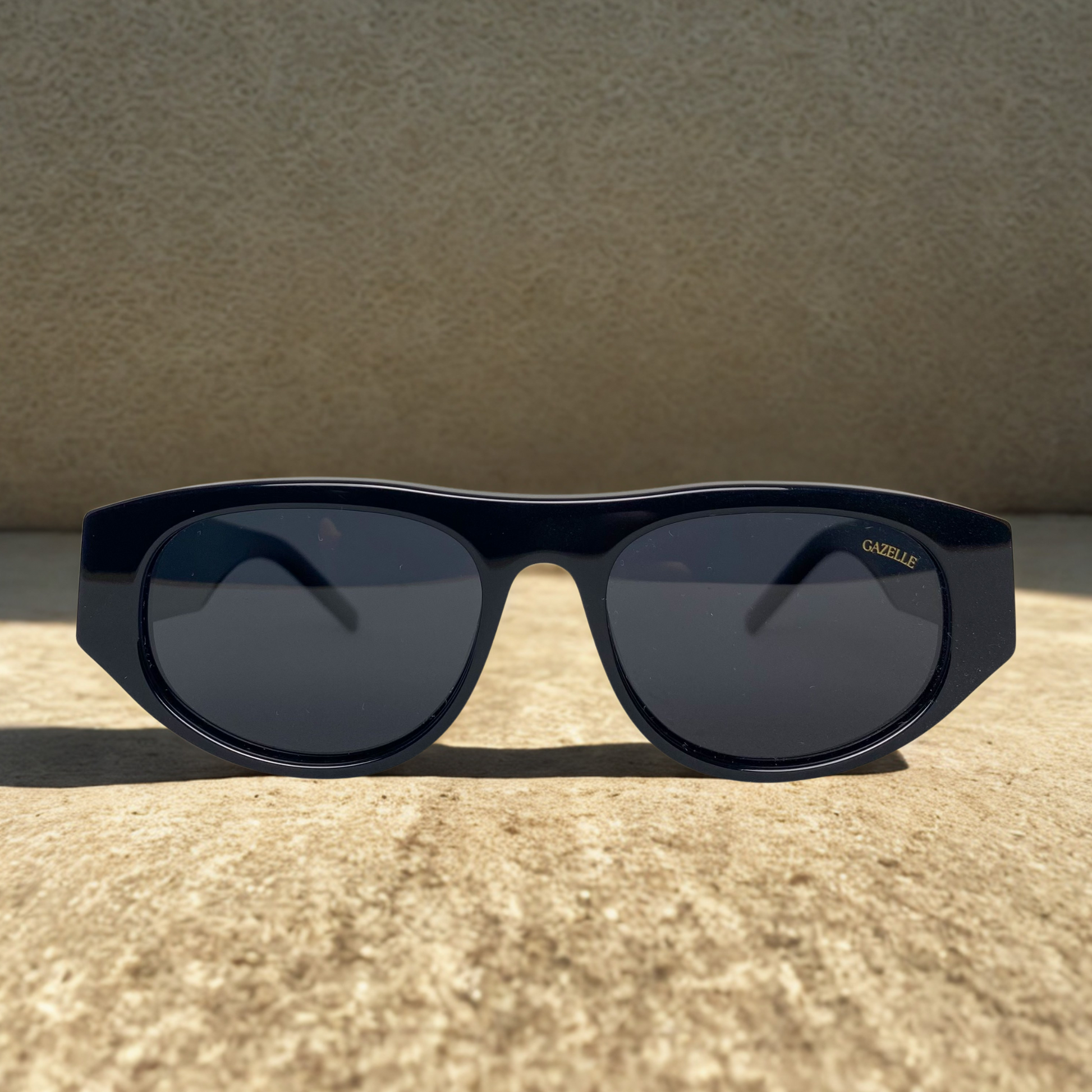 Gafas de sol Gazelle Dorcas Bruno de acetato pulido marrón oscuro, diseño vintage reinterpretado disponible en Calvià