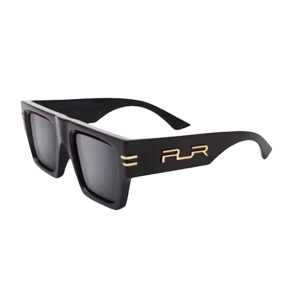 Vista lateral de gafas Polar PLR Rebl Polarized 77 en color negro, montura TR90 ligera y lentes polarizadas UV